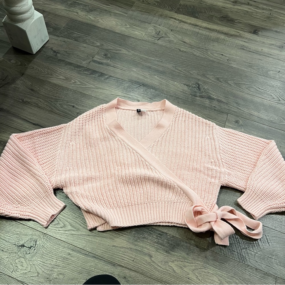 Divided Pink Wrap Sweater Size Medium H&M